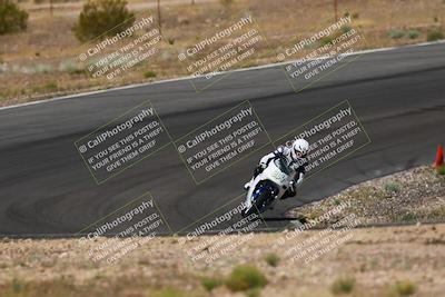 media/Apr-19-2025-AHRMA (Sat) [[3d98ca3309]]/Practice/Group 4/Turn 6/